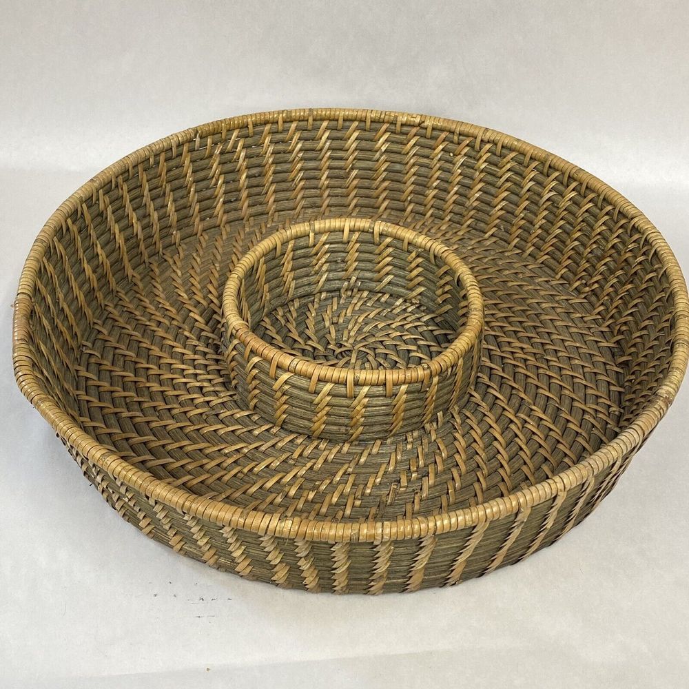 Wicker Chip & Dip Basket 14.5 " Round Cookout Picnic Party Serving Boho